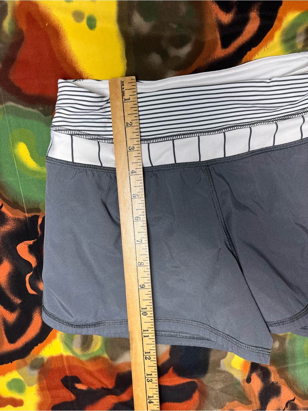Lululemon Shorts Women’s (set of 2) Size 4 - Picture 11 of 13